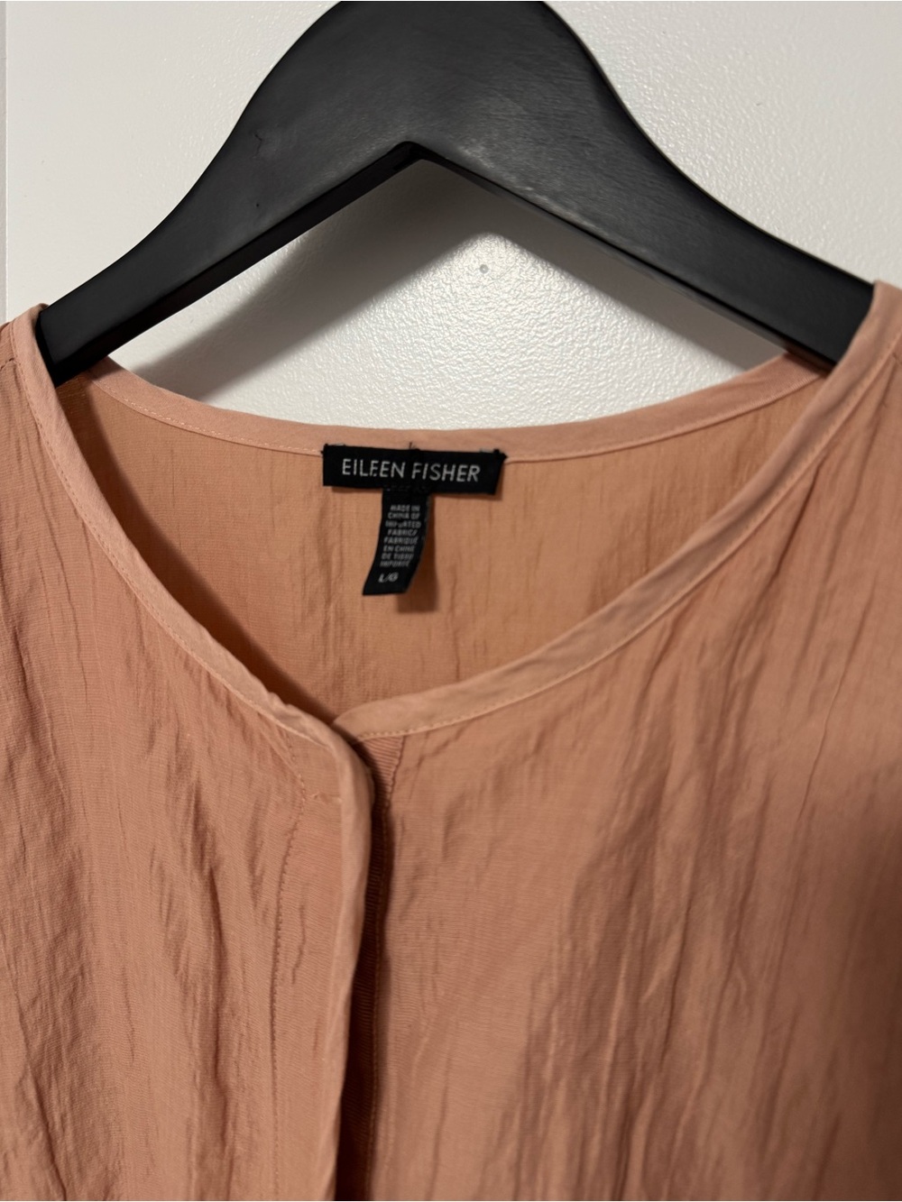 041 EILEEN FISHER Women’s Crinkle Cotton Longline Shimmer Jacket - Rose, Large - Picture 5 of 8